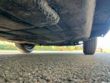 un gros plan sur l'arrière d'une voiture