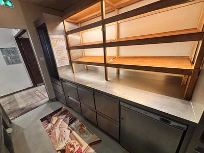 1 tour réfrigéré inox 6 tiroirs avec plan de travail a dosse…