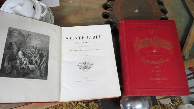LA SAINTE BIBLE selon la vulgate avec les dessins de Gustave Doré...