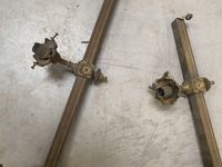 Deux barres d'applique l'une de 3 et l'autre de 6 douilles V… (photo 3)