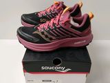 women ' s saucony running shoes in pink and black