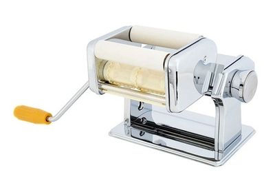 Machine a pâtes livoo La première photo est non contractuell…
