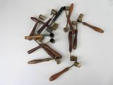 many different types of tools that are on the table