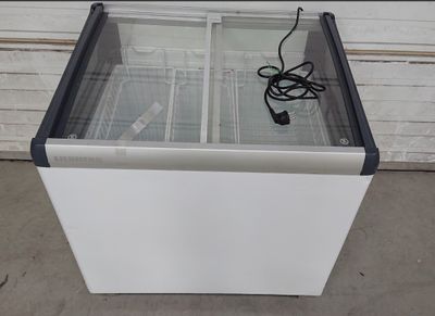 Congélateur pour crème glacée LIEBHERR EFI2103, Volume brut …