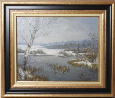 un tableau représentant un paysage enneigé avec une rivière et des arbres