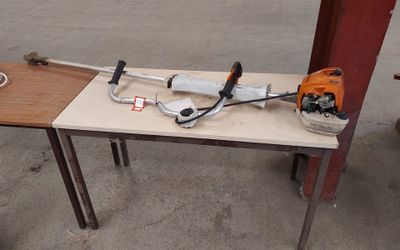 a picture of a table with tools on top of it