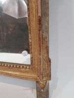 Glace en bois sculpté et doré, fronton ajouré à décor de rin… (photo 3)