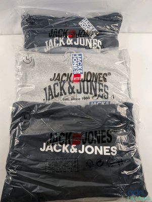 deux paires de t-shirts Jack & Jones dans des sacs en plastique
