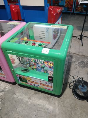 Jeu de pince CUBE CRANE Fonctionnement non garantie, à révis… - Photo 1