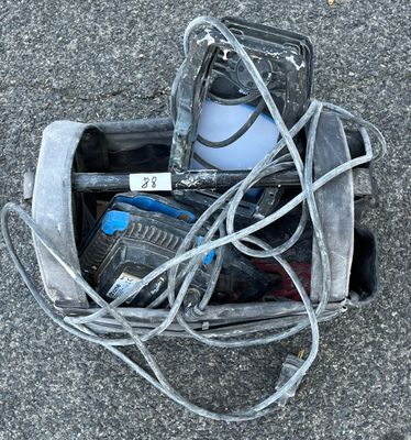 un bagage posé sur le sol