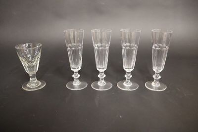 SAINT-LOUIS 4 flutes à champagne en cristal Haut.