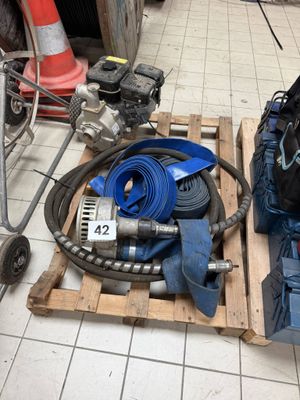 a lot of tools that are sitting on a pallet