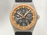 une image d'une montre en gros plan sur fond blanc