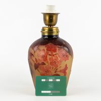 Émile Gallé (1846-1904), lampe de table ornée de fleurs en f… (photo 2)