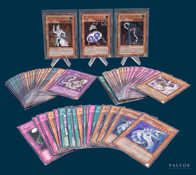 a lot of cards that are on the table