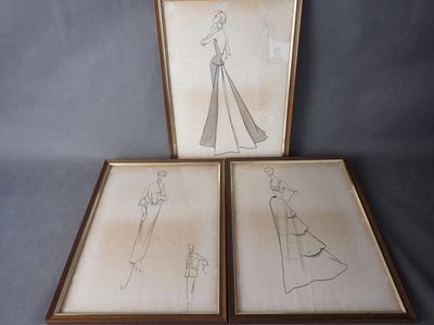 trois dessins encadrés représentant une femme en robe et un homme en costume