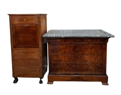 deux meubles, dont une commode et une commode