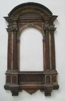 Beau CADRE en bois sculpté, doré et peint faux marbre dit "à… - Photo 1