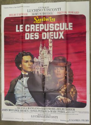 french movie poster for the film le crepusque des dieux