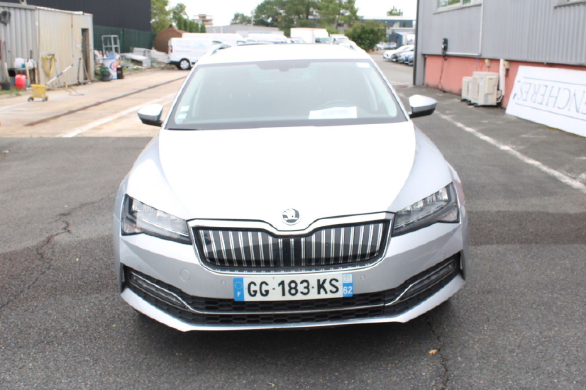 Skoda Superb Combi 1.4 TSI PHEV 218ch DSG6 Business - Break Gris Argent