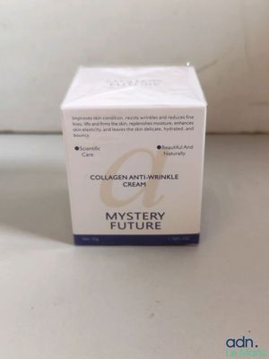 a box of cream sitting on top of a white table
