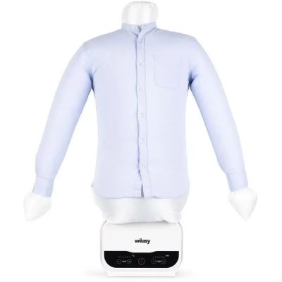 un mannequin blanc sur lequel est posée une chemise bleue