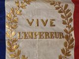 flag of the french empire with a wreath of laurels and the word vive lempereur