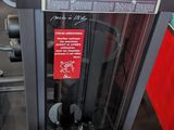 a machine that is sitting on the floor in the gym