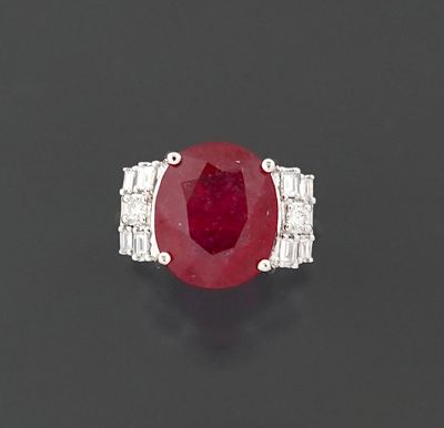 Bague en or gris 18K 750 millièmes ornée d'un rubis (traité)…