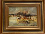 une peinture à l'huile représentant un paysage avec une rivière au premier plan et des arbres au premier plan