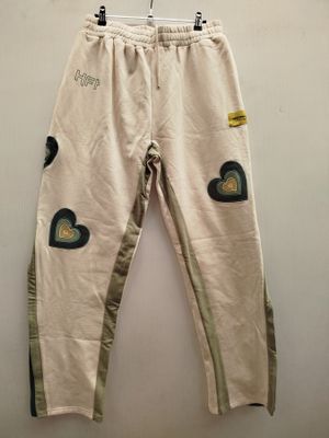 Lot de 20 pantalons de survêtement motif cœur de la marque H…