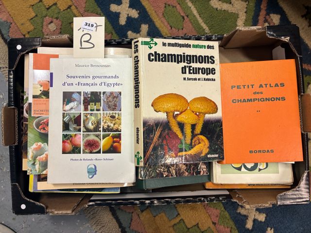 Lot de livres sur la cuisine et les champignons : petit atlas de ...