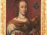 un vieux tableau représentant une femme tenant un bouquet de fleurs