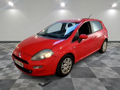 FIAT - PUNTO 1.3 MULTIJET 16V 85 SS - GO - Mise en service: …