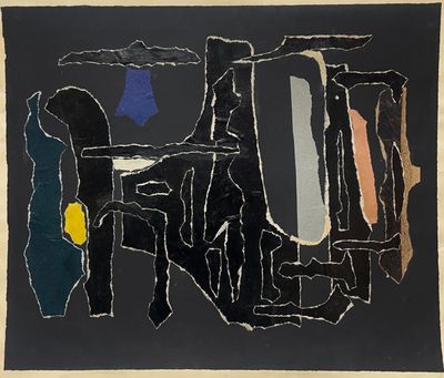 une image représentant un tableau en noir et blanc éclairé par une lumière jaune