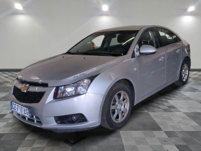 a picture of a silver chevrolet cruz cruz cruz cruz cruz cruz cruz cruz cruz cruz cruz cruz cruz cruz cruz cruz cruz cruz cruz cruz cruz cruz cruz cruz