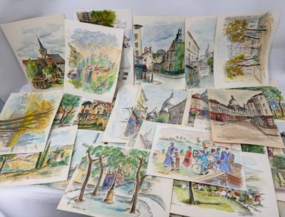 de nombreuses aquarelles posées sur une table
