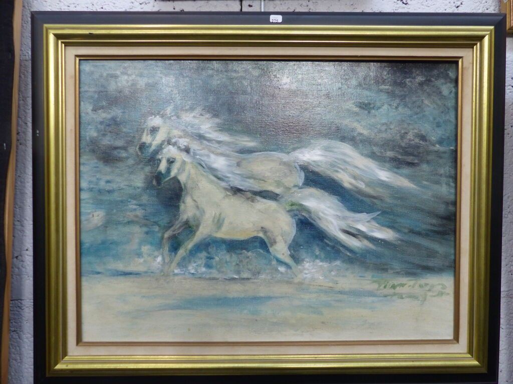 Chevaux au galop. Huile sur toile signée en bas à droite (illisible). 46 x 65 cm XXe Achetée en galerie à Nantes vers...