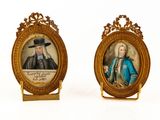 une paire de portraits miniatures représentant un homme et une femme, dans des cadres dorés