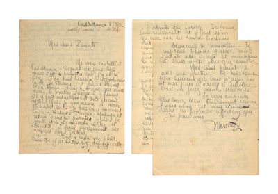 deux pages d'une lettre écrite à l'encre noire sur une feuille de papier