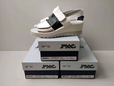 Lot de 2 paires de sandales IMAC "108250", P.