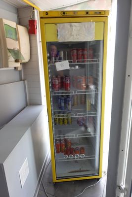 Vitrine réfrigérée IARP Se trouve à GAMACHES BURGER 86 rue C…