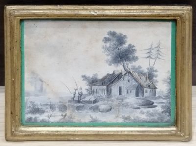 une vieille photo représentant une maison dans un champ, avec un bateau dans l'eau