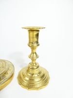2 paires de bougeoirs en laiton et bronze fûts balustres H. (photo 3)