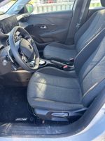 PEUGEOT - 208 - Genre : VASP -… (photo 6)
