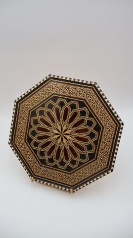 Plateau hexagonale marqueté de fabrication espagnole D : 33