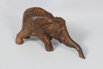 Pierre CHENET (XXe/XXIe) Petit éléphant s'abreuvant