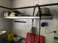 1 plonge à 1 bac, égoutoir à gauche + douchette + étagère en… (photo 2)