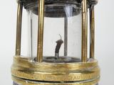 a small light that is sitting on top of a table