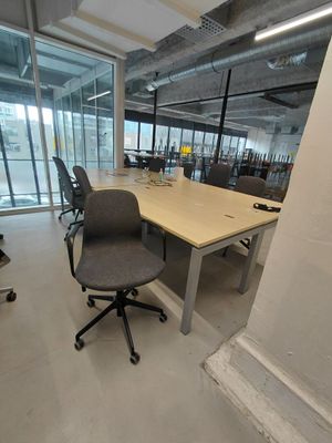 Premier Etage, Open Space